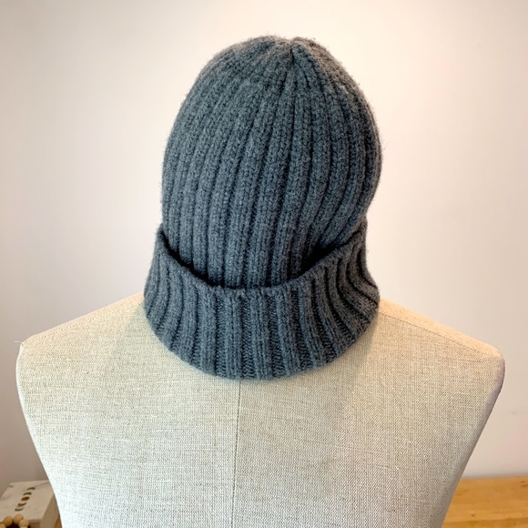 Accessories - Brandy new Beannie Wool